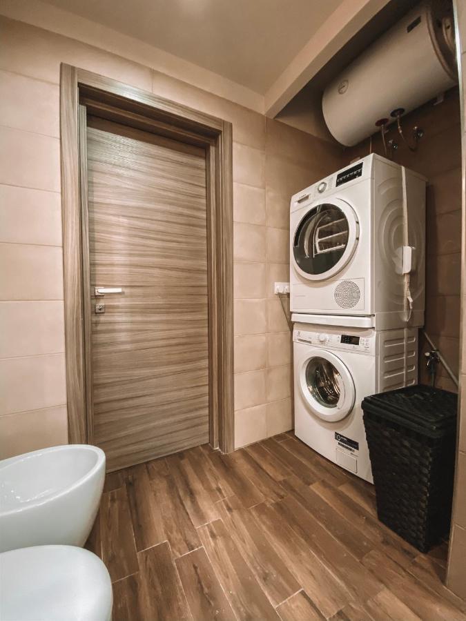 Lovely Modern Apartment In St.Julian Saint Julian's Bagian luar foto